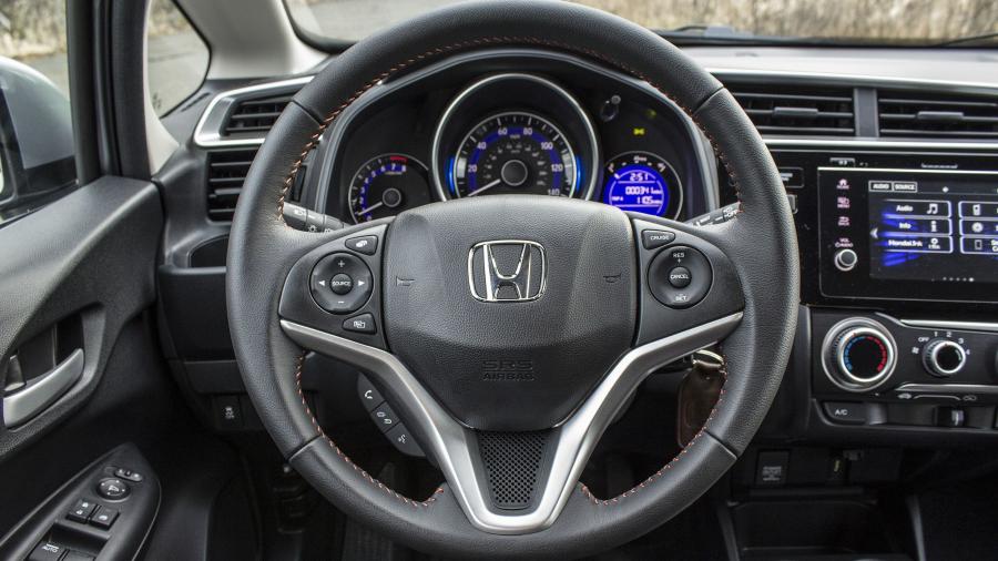 Панель приборов Honda Fit Sport 2017 года  (NA) (фото 58 из 71)